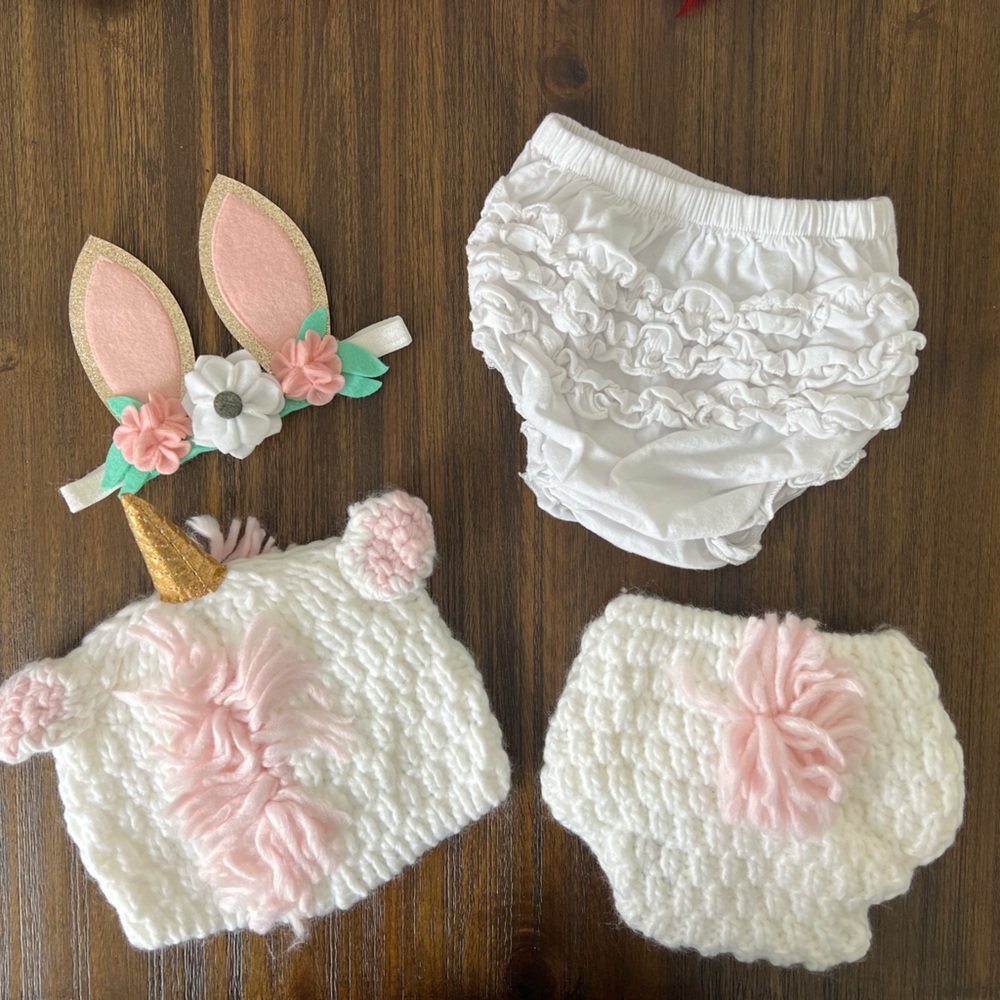 BABY GIRL COSTUME PHOTO OP OUTFIT UNICORN BUNNY BLOOMERS CUTE FASHION NEWBORN